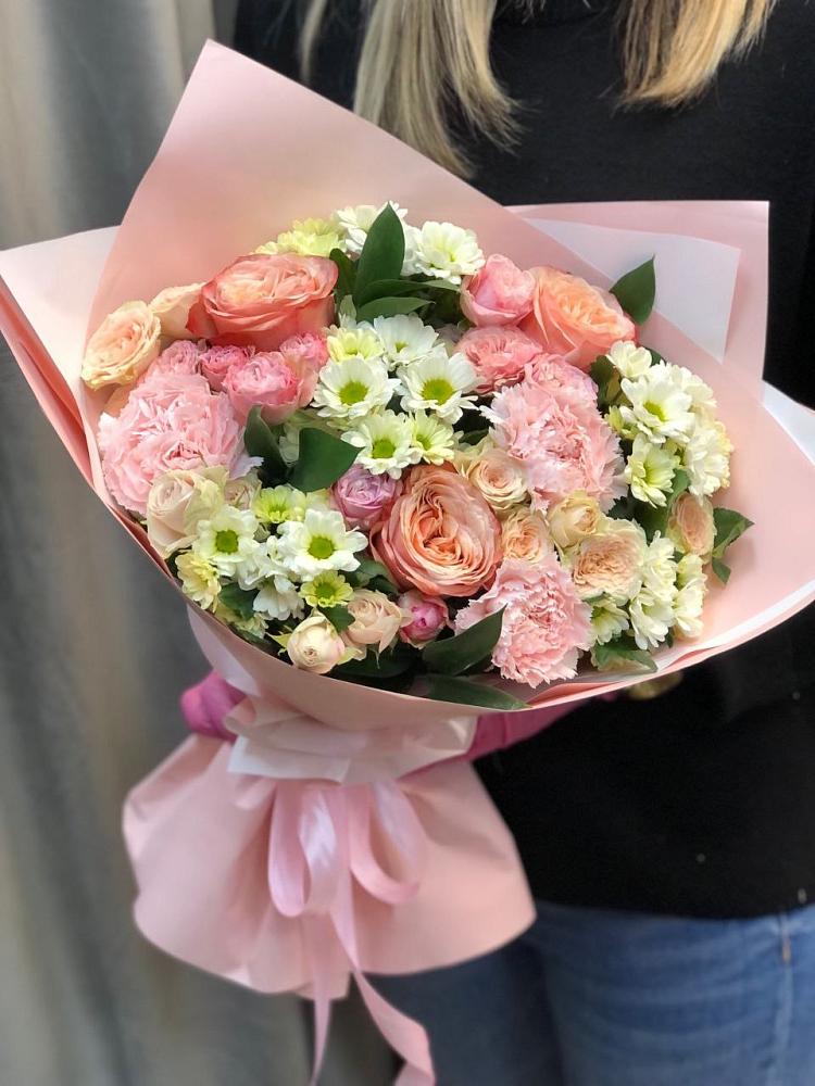 Букет цветов из: Гвоздики, Розы и Хризантемы в Львовском