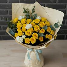 Букет цветов из:  Розы в Львовском