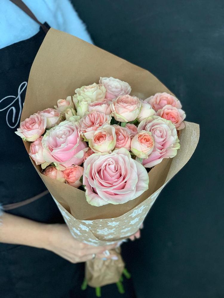 Букет цветов из: Хризантемы и Розы в Львовском