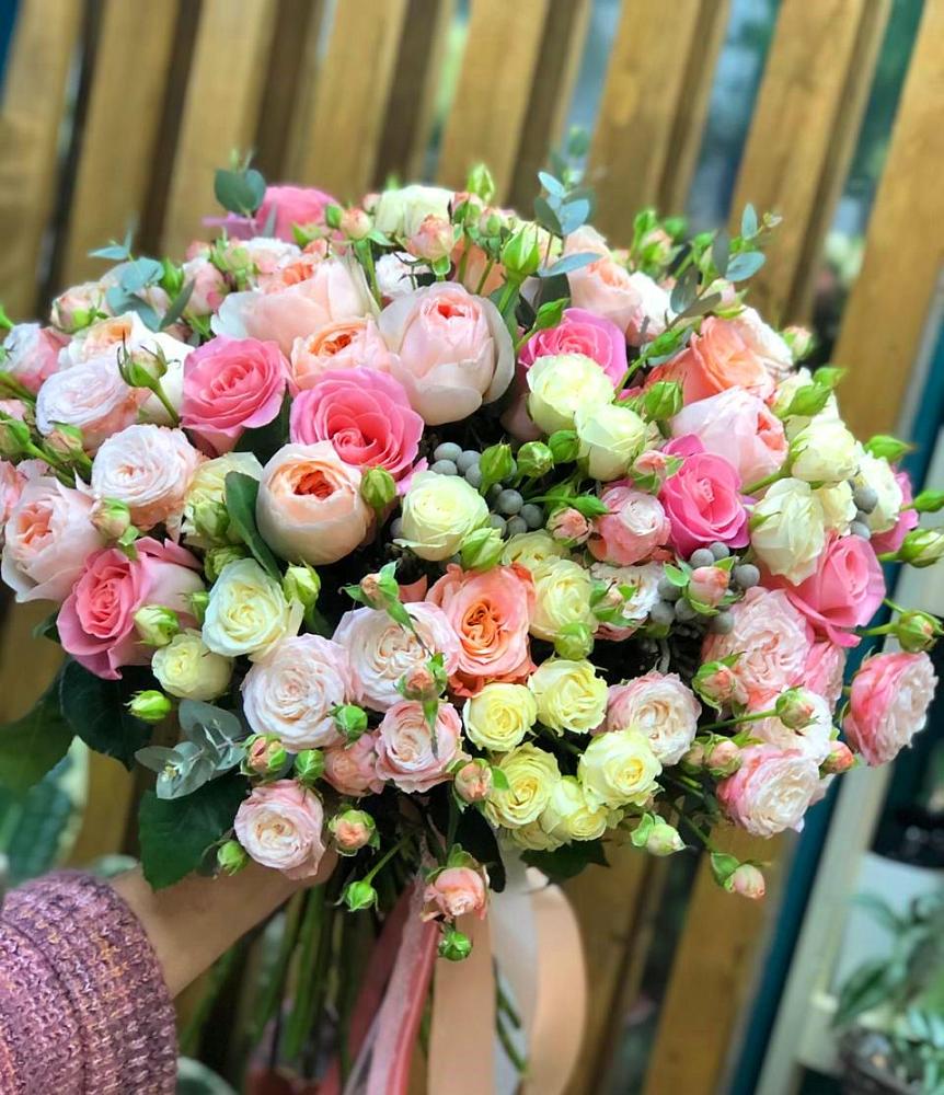 Букет цветов из: Розы в Львовском