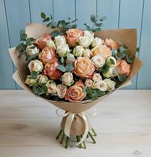 Букет цветов из:  Альстромерии и Розы #REPLACE_PRED# Львовском